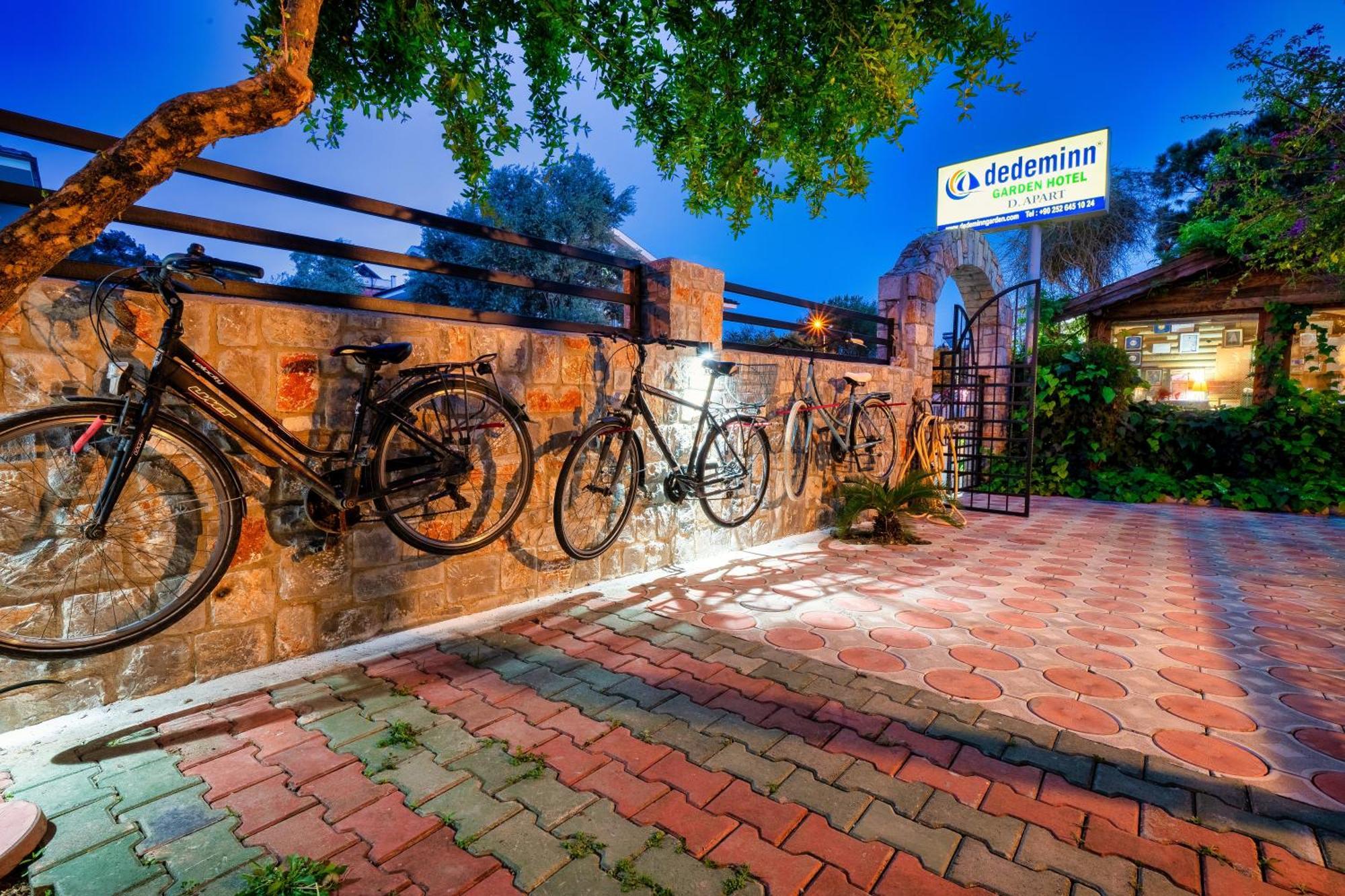 Dedeminn Garden Hotel เกอเจค ภายนอก รูปภาพ